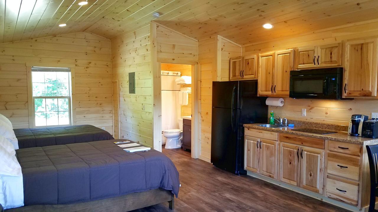 Abbot Trailside Lodging Abbot Village ภายนอก รูปภาพ